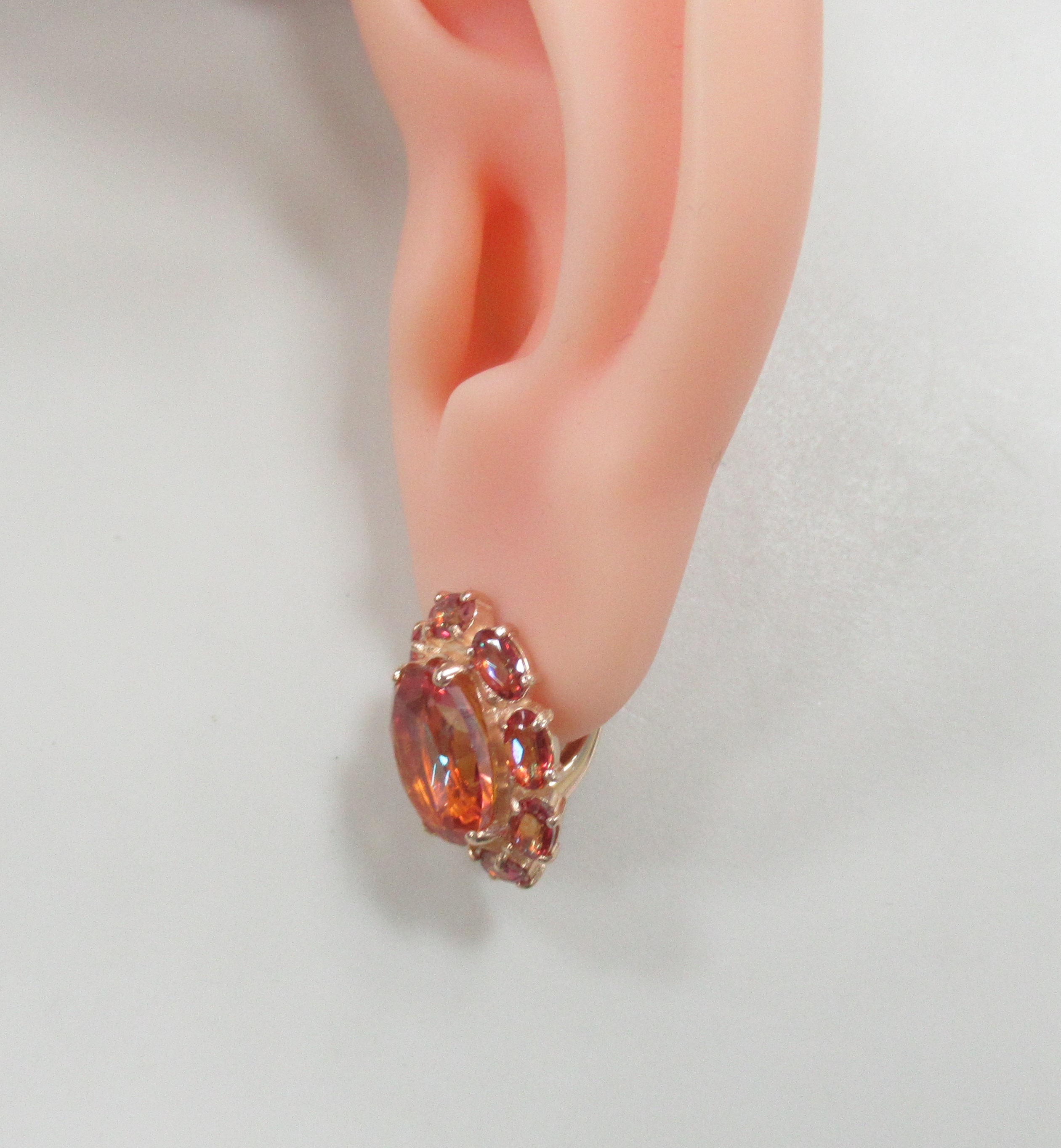 Серебряные серьги с оранжевым горным хрусталем